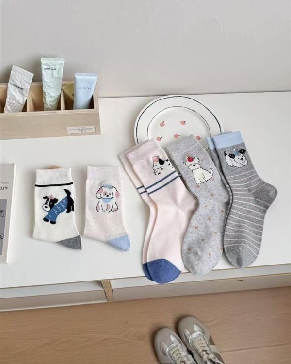 Tất Cotton Nữ Cổ Cao Thêu Hình Cún Hoạt Hình Tone Pastel Hàn Quốc