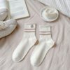 Tất Cotton Cổ Cao Sọc Ngang Thêu Gấu Ôm Tim Phong Cách Thể Thao