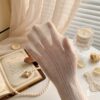 Tất Cotton Mỏng Nữ Cổ Cao Bèo Nhún Màu Trắng Ngà Họa Tiết Tim Kẻ Thanh Lịch