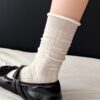 Tất Cotton Nữ Cổ Cao Dệt Lỗ Gân Viền Cuộn Màu Trắng Kem Hàn Quốc