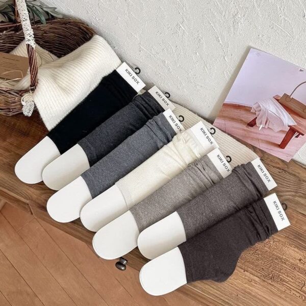 Tất Cotton Cổ Cao Nữ Chun Nhún Slouchy Trơn Nhiều Màu Mềm Mịn Phong Cách Hàn Quốc